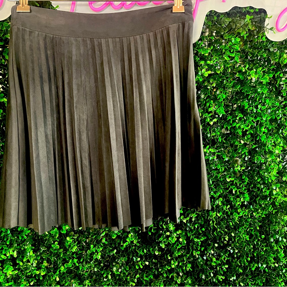 Sz 00 velvet skirt